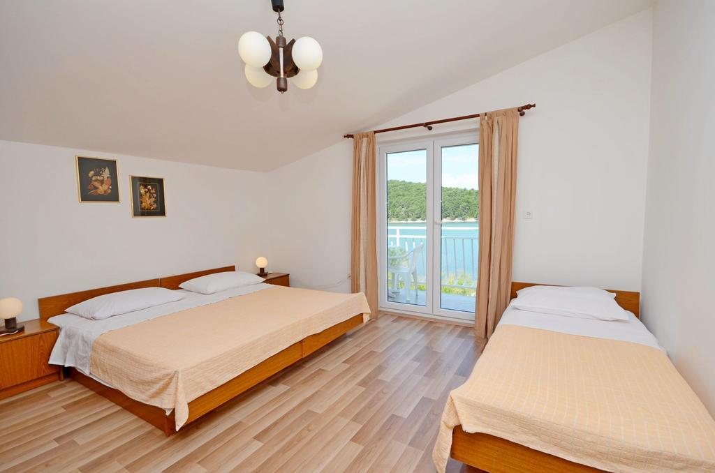 Apartments Vila Punta Jadrtovac Bagian luar foto